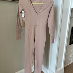 Wilfred V-Neck Jumpsuit in Blush Pink